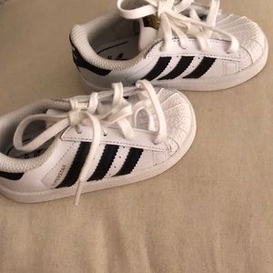 Adidas Superstar Shoes toddler size 6k